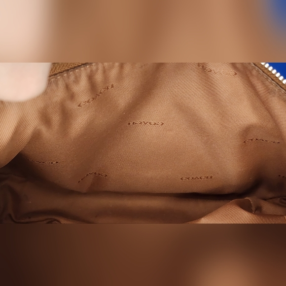 Coach Chelsea Distressed Tan Leather Shoulder Bag - Picture 12 of 14